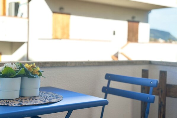 Outdoor dining - M396 - Marcelli, new studio with terrace (Marcelli)