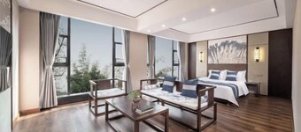 Zhualongxi Garden Hotel