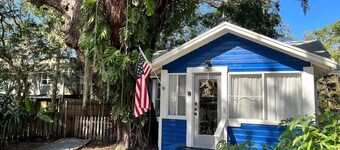 Oaktree Cottage in Mount Dora Historic District