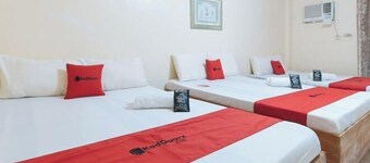 Reddoorz @ Goldland Spring Resort Urdaneta City