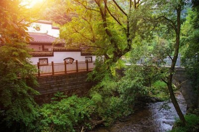 Qianxin Mountain Villa