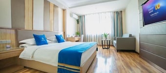 Super 8 Hotel Zepu Fatong Park