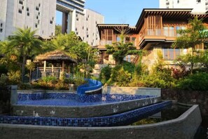 Unclassified image, 4 of 74, button - Sweetome Vacation Rentals (Dapeng Banshanhai) (Shenzhen)