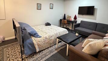 5 soverom, wi-fi (inkludert) og sengetøy