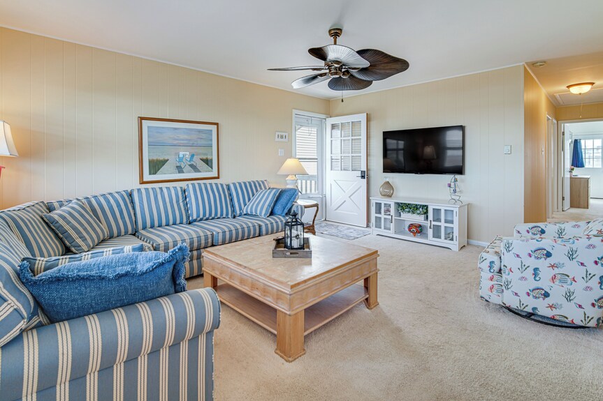 Walk To Beach: Ocean City Home W/ Deck & Views! - Ocean City, NJ