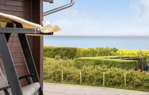Property grounds - Cozy home in Bogense with WiFi (Bogense)