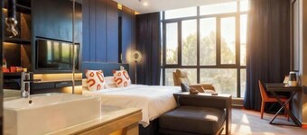 Jiyi Hotel (Yining Beijing Road Branch)