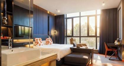 Jiyi Hotel (Yining Beijing Road Branch)