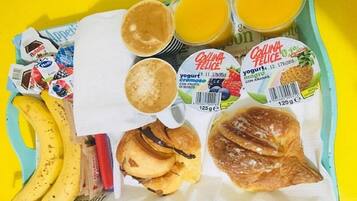 Petit déjeuner anglais servi tous les jours en supplément