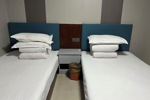 Room - Jinhuwan Hotel (Binhai)