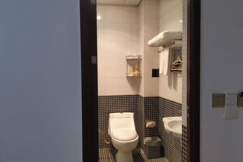 Chengdu Chongning Image Hotel