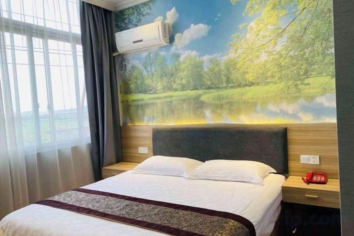 Cozy Double Room