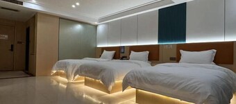 Ganzhou Yuekelong Holiday Hotel