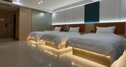 Ganzhou Yuekelong Holiday Hotel