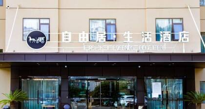 Free Living Hotel