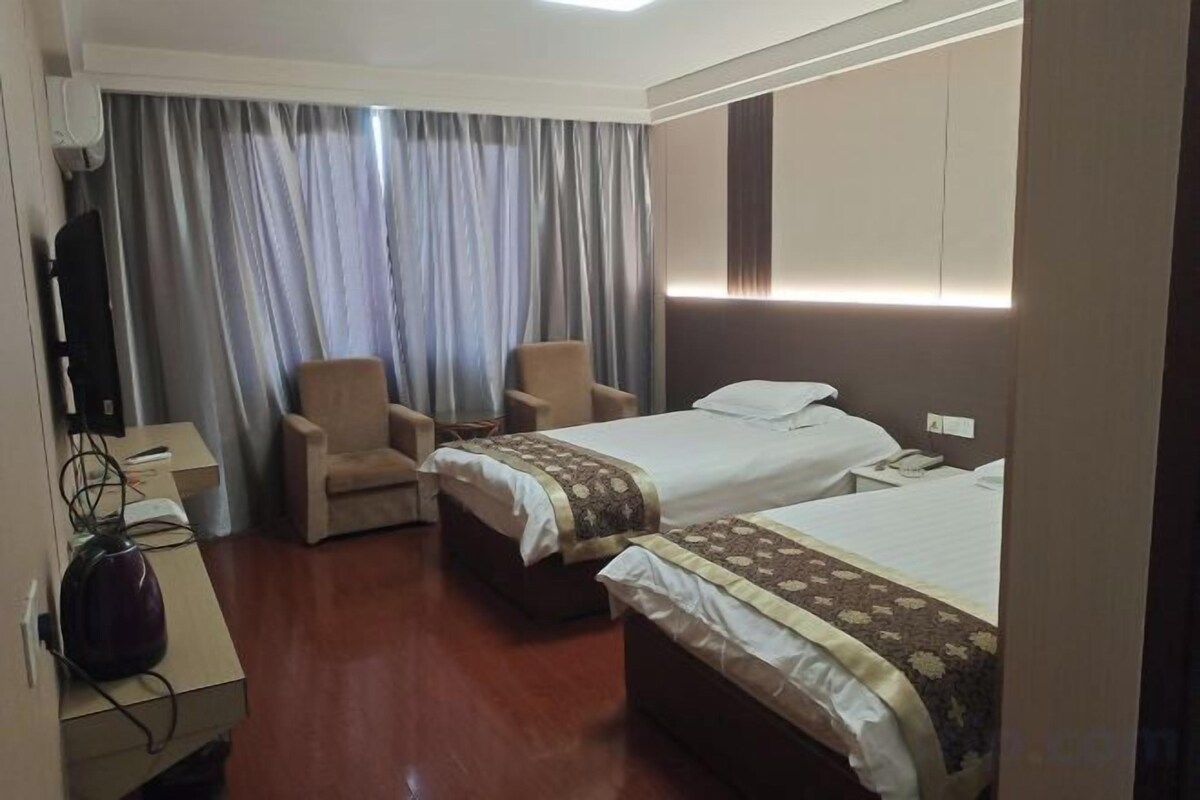 Basic Standard Room