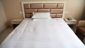 Ảnh chưa phân loại, 3 trong số 36 ảnh, nút