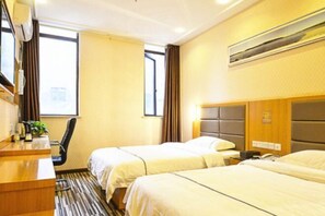 Room - Kaiyue Hotel (Wuhan Vanke Emerald Binjiang) (Wuhan)