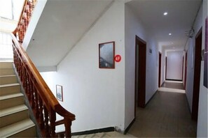 Unclassified image, 4 of 14, button - Phoenix Bohan Inn (Fenghuang County)