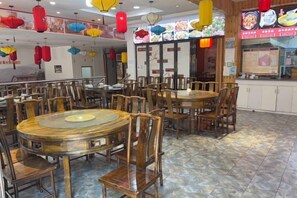 Dining - Xishui Songxuan Clubhouse Inn (Xishui)