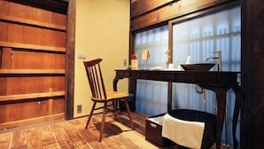 Room - Brian Machiya Inn (Kyoto)