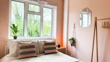 2 habitaciones, tabla de planchar con plancha y wifi gratis