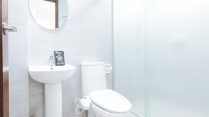Room - Reddoorz Plus @ D'builders Poblacion - Bgc (Taguig)