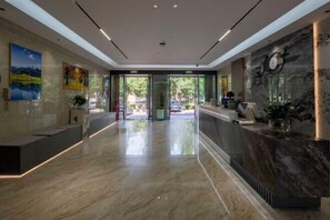 Lobby - Yinhe Hotel (Burqin)