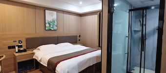 Shankee Hotel (Nanchang Chengbihu Park)