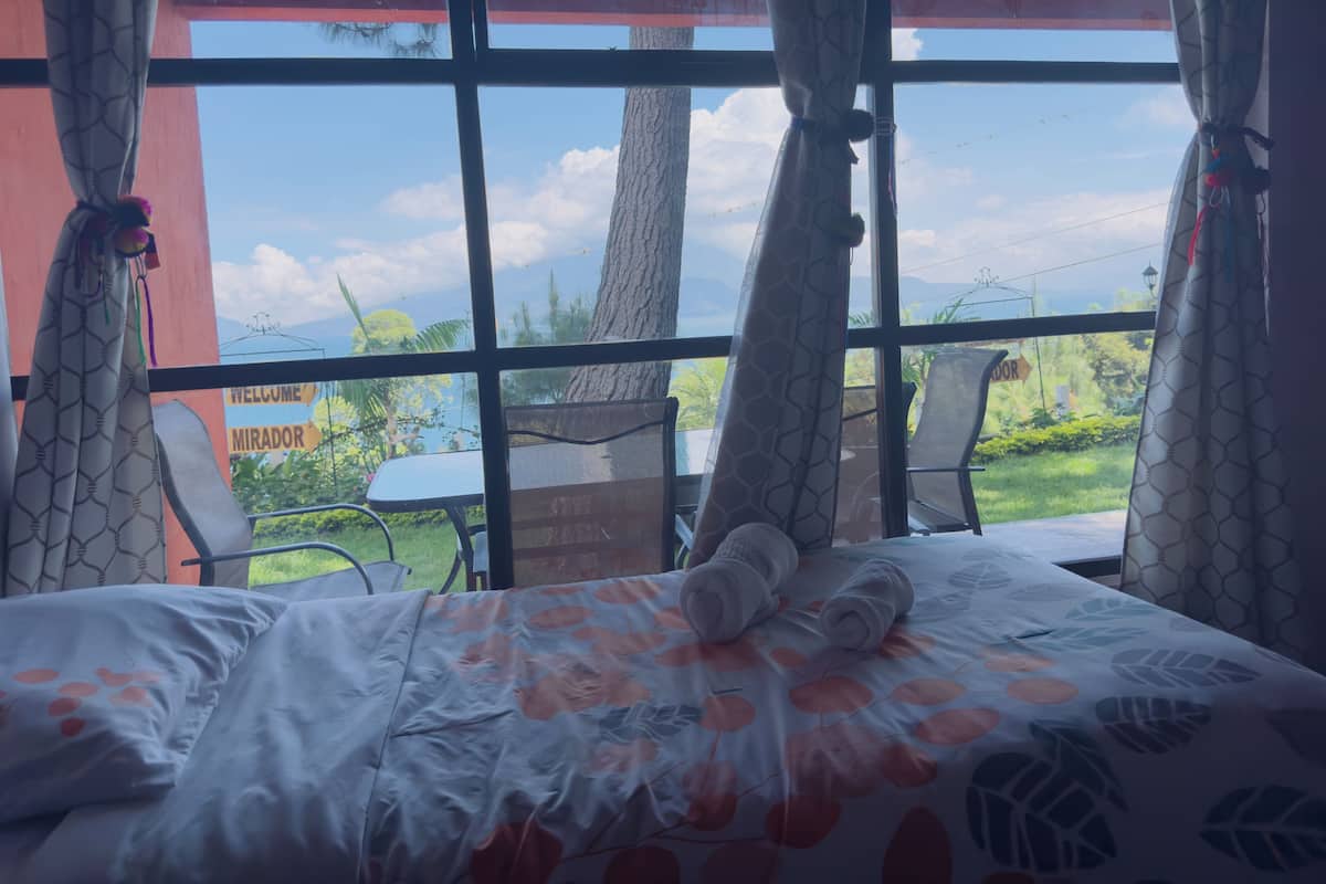 Basic Suite | 1 bedroom, premium bedding, down comforters, in-room safe