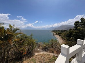 Beach - Hotel Hanna Suites (Panajachel)