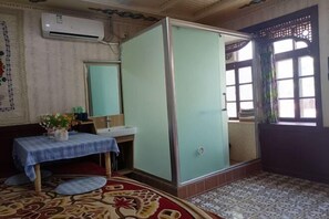 Room - Anargvl Manor (Turpan)