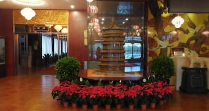 Guoli Holiday Hotel