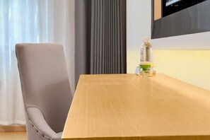 Room - man'zhouguo'ji'jiu'dian（anhuaxiyuejiudian) (Anhua)