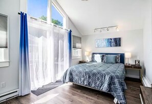 6 soverom, strykejern/-brett, wi-fi (inkludert) og sengetøy