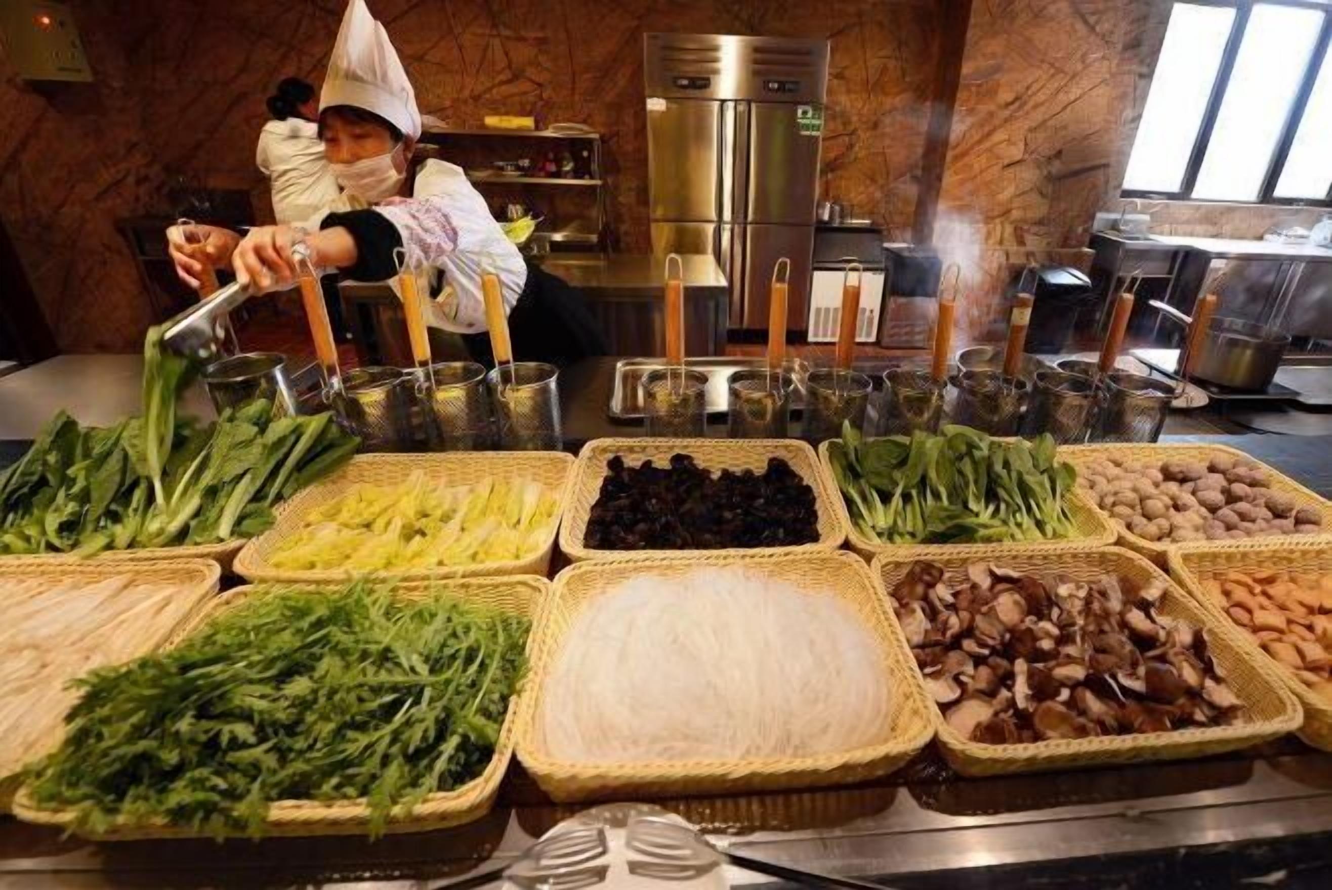 تناول الطعام