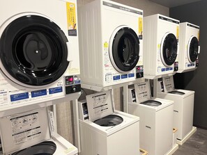 Laundry room - Hotel Route Inn Tokushima Airport -Matsushige smart inter- (Matsushige)