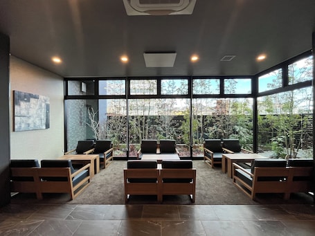 Sala de estar en el lobby