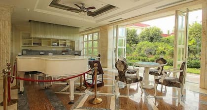 Shanhai Holiday Resort