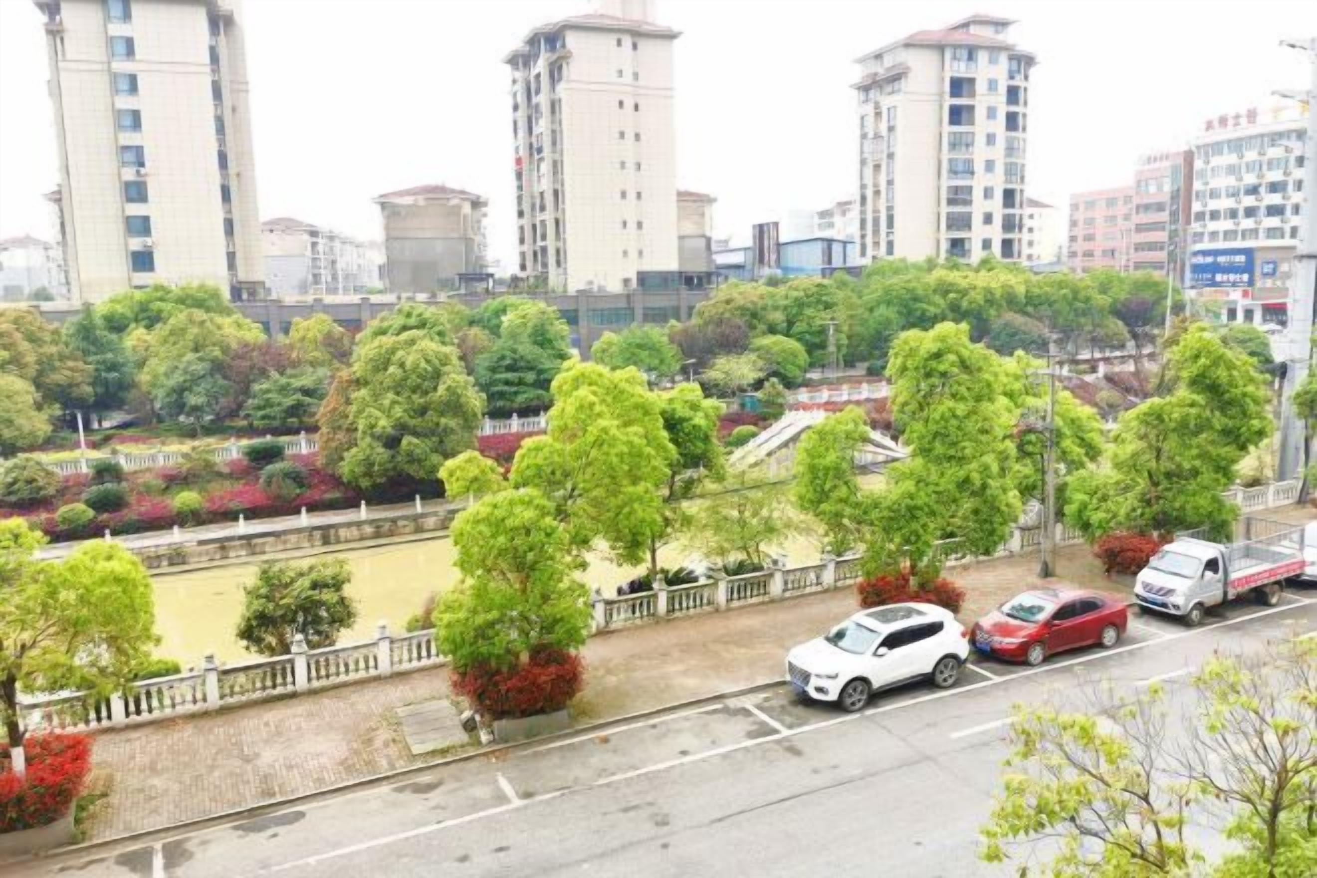 Tempat parkir
