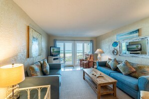 TV, ping pong - Sea-Fervour @ Sugar Beach C20-Beach Front-2/2-Beautiful Views! (Panama City Beach)