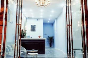 Unclassified image, 3 of 17, button - Lujiang Business and Trade City Hotel (Rongjiang)