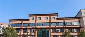 Home Inn - Baishan No.16 Middle School Huayi Selected Hotel