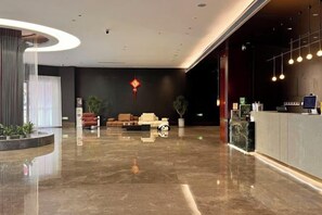 Unclassified image, 3 of 31, button - Chengcheng Huayuan Building (Chengcheng)