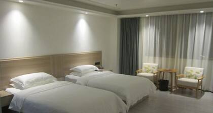 AN Hotel