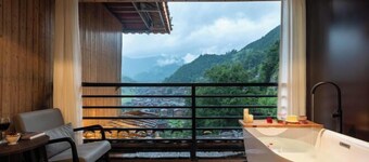 Xijiang Wangxijiang Inn