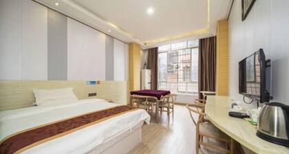 Jianghua Yunlong Convenient Hotel