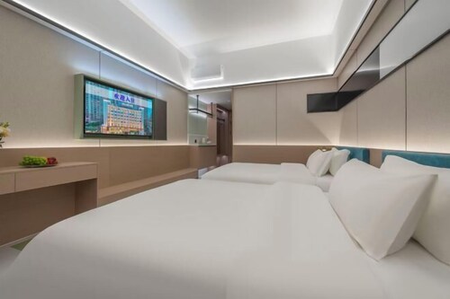 Century Holiday Hotel