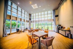 Unclassified image, 2 of 21, button - Beitou Resort Metro Inn (Taipei)