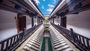 Interior - Yunyi Hot Spring Zangpin Inn (Tengchong)